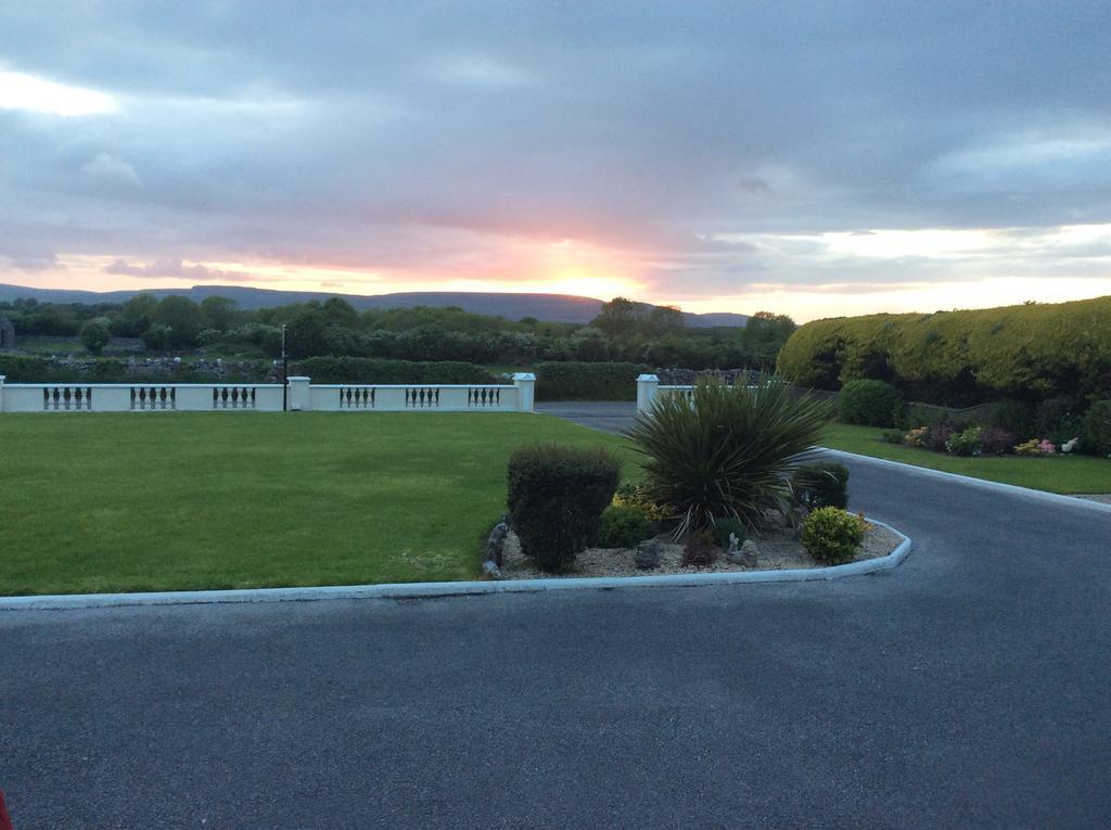Naomh Colman B&B Gort Extérieur photo